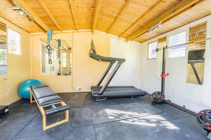 The Lodge - A Tranquil Escape Atworth Екстер'єр фото